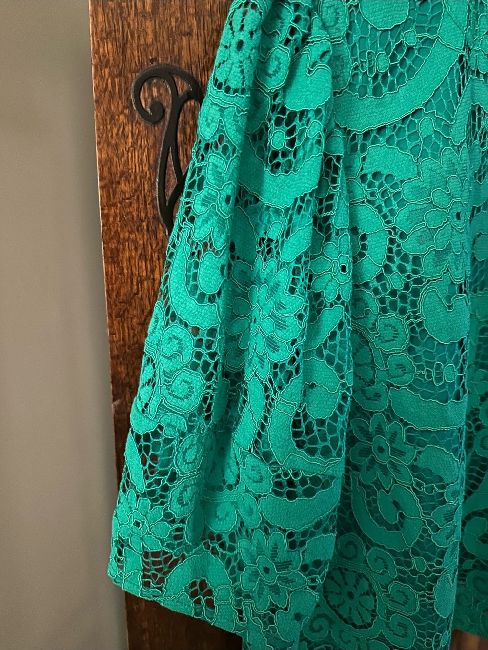 Nanette Lapore Green Crochet Lace Mock-Neck Blouse Elegant Holiday Evening Sz XL - Picture 3 of 6